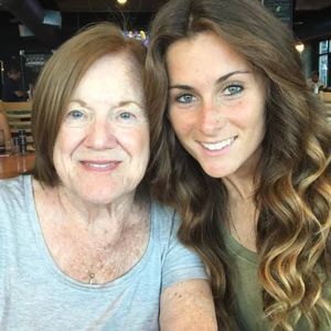 Meet your Posher, Lorraine